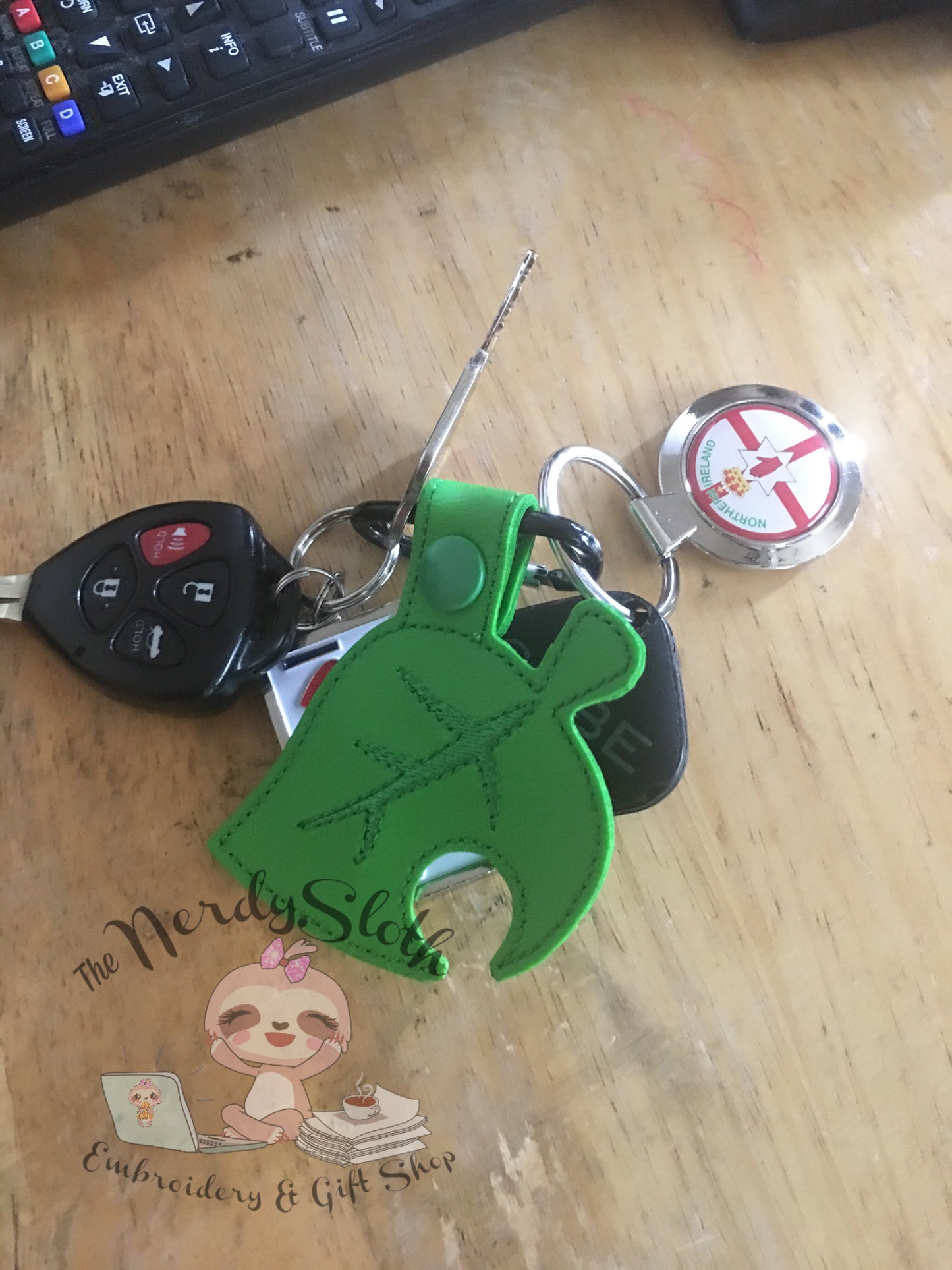 AC Leaf Keychain